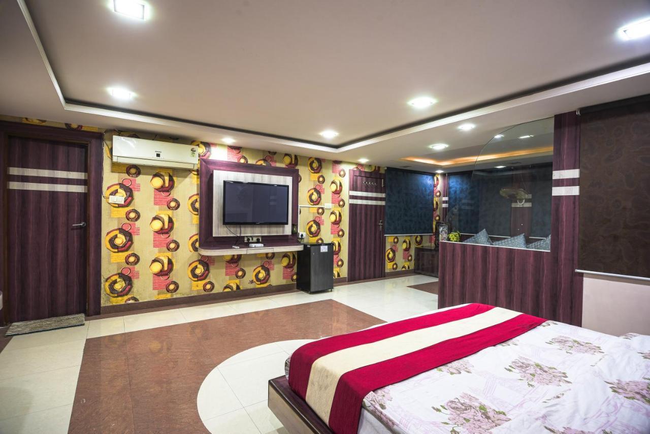 Hotel Shree Vinayak Palace Bhopal Exterior photo